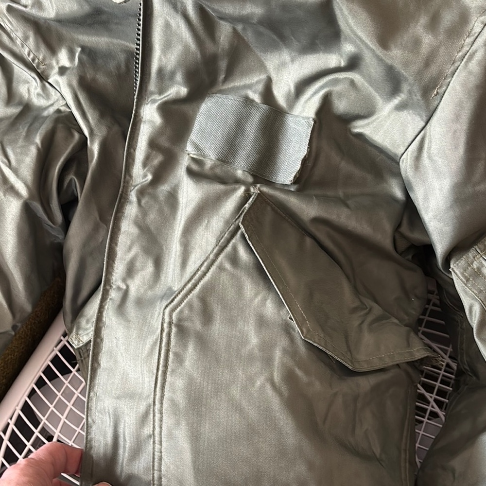 Green Cold Weather Jacket - Picture 5 of 6